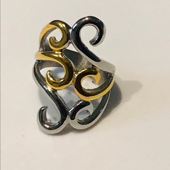 💛💛 Two Tones Ring💛💛 - Picture 3 of 4